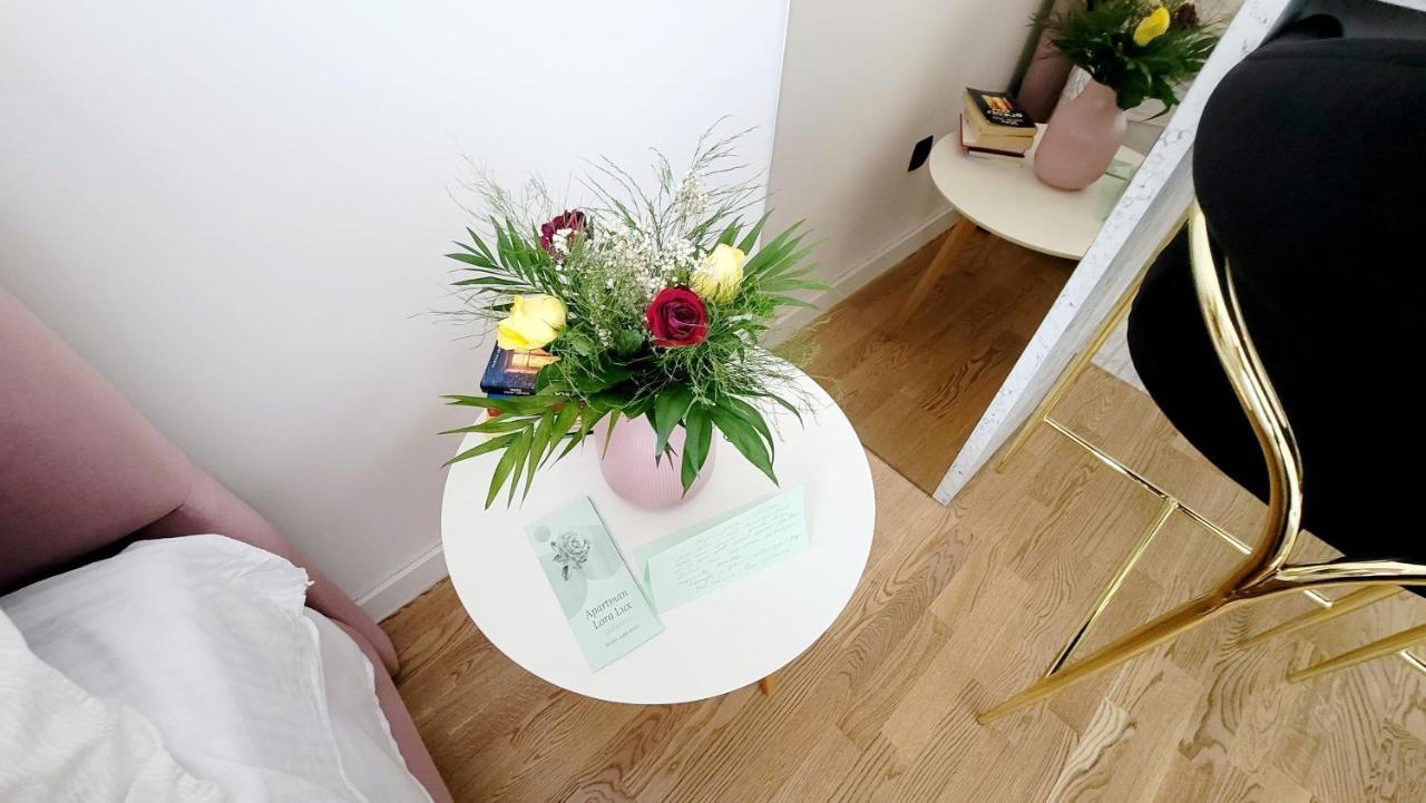 Studio Apartment Lora Lux SJJ Exterior foto